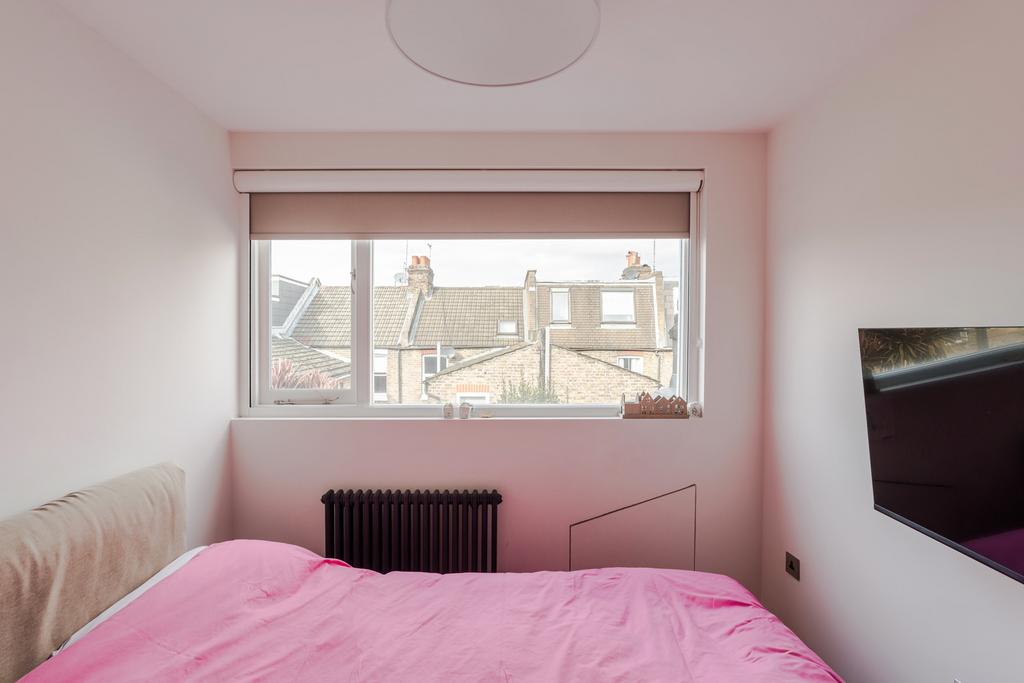 327533 - 124 St Dunstans Road-30.jpeg
