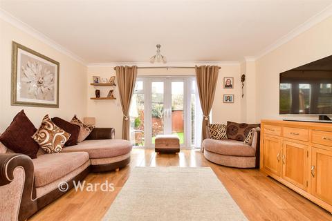 undefined, Pippins Close, Tonbridge, Kent