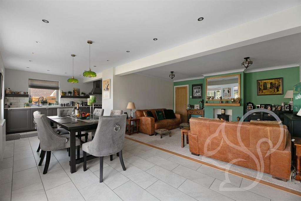 Lounge/Diner