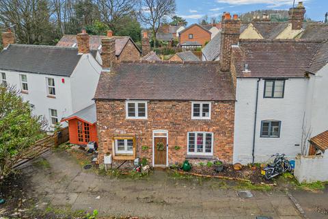 3 bedroom end of terrace house for sale, Main Road, Ketley Bank TF2