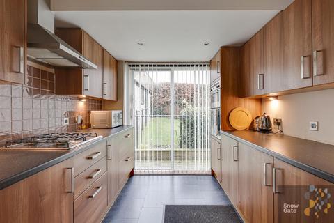 undefined, Dean Avenue, Holmfirth HD9