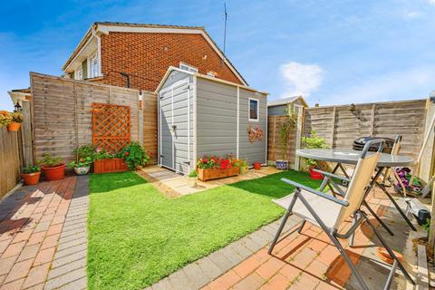 1 bedroom flat for sale, Long Chaulden, Hemel Hempstead