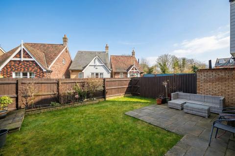 3 bedroom end of terrace house for sale, West Road, Essex CB11