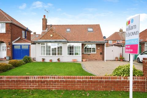 4 bedroom detached bungalow for sale, Osbaldwick Lane, York