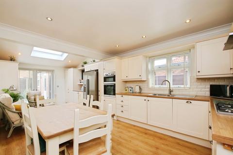 4 bedroom detached bungalow for sale, Osbaldwick Lane, York