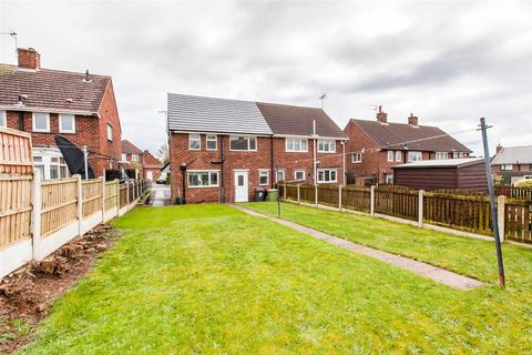 3 bedroom semi-detached house to rent, Carter Lane West, Shirebrook, NG20