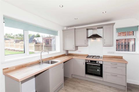 3 bedroom semi-detached house to rent, Carter Lane West, Shirebrook, NG20