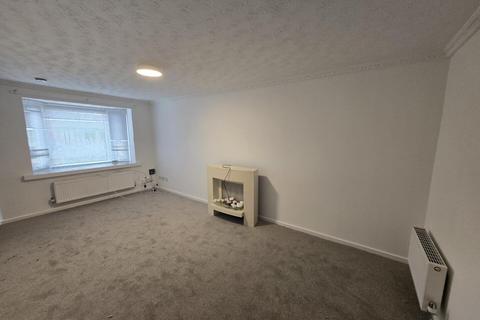 2 bedroom bungalow to rent, Raleigh Close, South Shields