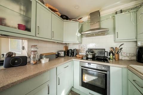 3 bedroom flat for sale, Mount Ararat Road,  Richmond,  TW10