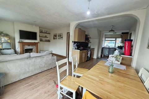 undefined, Wantage Close, Hackleton, Northampton