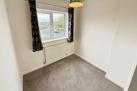 1 bedroom end of terrace house to rent, Queens Rise, Burton-on-Trent DE13