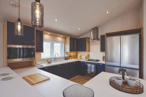 2 bedroom park home for sale, Carlton Meres Holiday Park