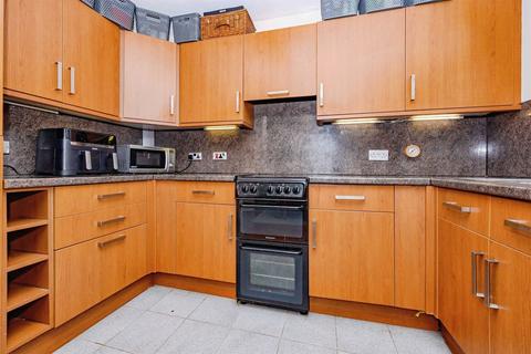 3 bedroom end of terrace house for sale, Bencroft Road, Hemel Hempstead
