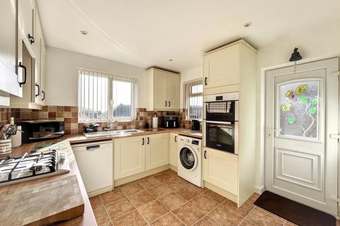 3 bedroom detached bungalow for sale, Monterey Close, Cooden, Bexhill-on-Sea, TN39