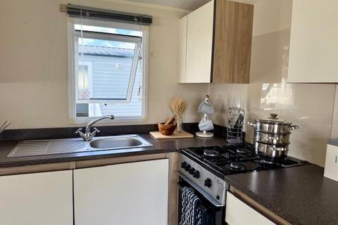 undefined, Three Bed Willerby Minster (35x12) 2016 Par Sands Coastal Holiday Park, Par PL24