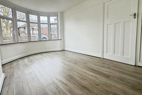 3 bedroom semi-detached house to rent, Stourbridge Road, West Midlands DY1