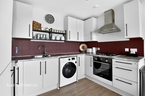 2 bedroom flat for sale, Pelman Way, Epsom