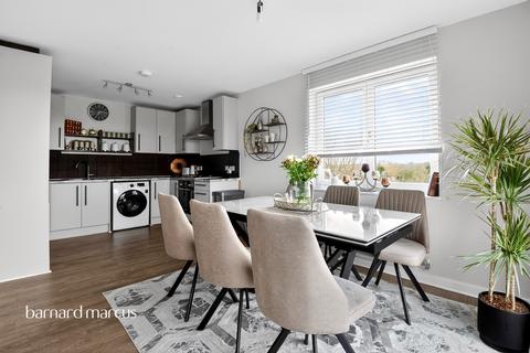 2 bedroom flat for sale, Pelman Way, Epsom