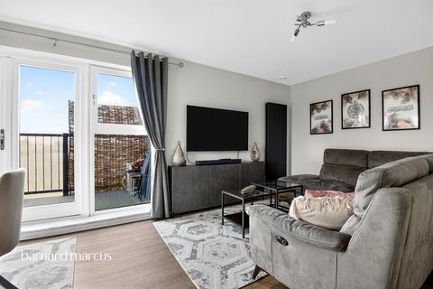 2 bedroom flat for sale, Pelman Way, Epsom