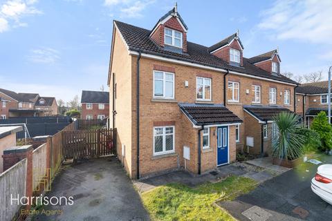 4 bedroom mews for sale, Higher Clough Close, Bolton, Lancashire, BL3