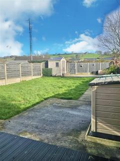 4 bedroom semi-detached house for sale, 24 Llwyn Brith, Llanrwst