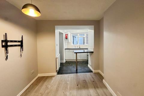 1 bedroom flat to rent, Beacon Hill, Exmouth EX8