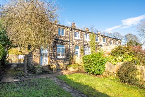 2 bedroom terraced house for sale, New Adel Lane, Leeds, LS16