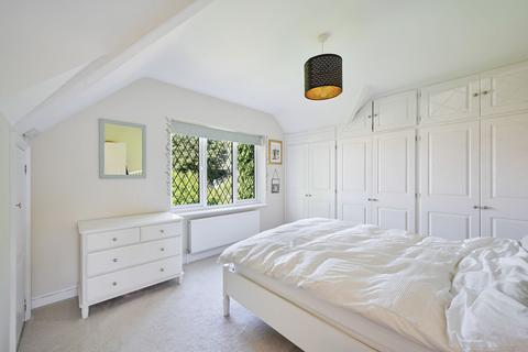 3 bedroom semi-detached house for sale, Ewell Road, Surbiton KT6