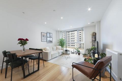 1 bedroom apartment for sale, Thanet Tower, 6 Caxton Street North, London, E16