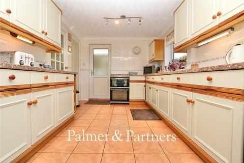 3 bedroom semi-detached house for sale, Stonechat Road, Ipswich, Suffolk, IP2