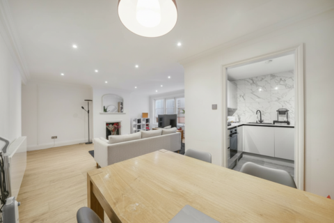 2 bedroom flat for sale, Inverness Terrace, Bayswater, London, UK, W2