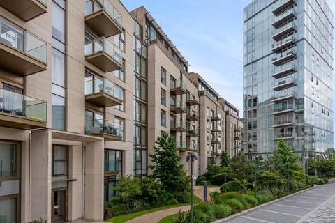 1 bedroom flat to rent, Lillie Square, London, SW6