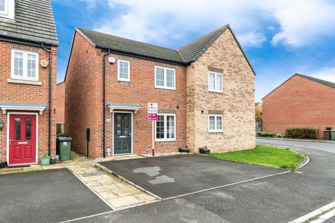 3 bedroom semi-detached house for sale, Silkstone Road, Featherstone, Pontefract