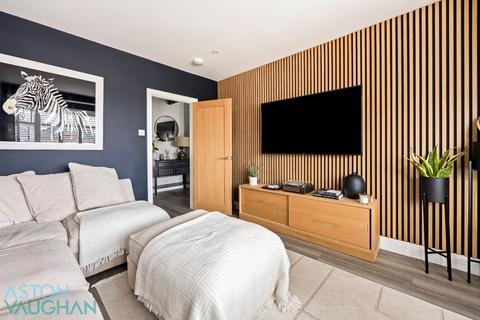 4 bedroom semi-detached house for sale, Woodland Drive, Hove BN3
