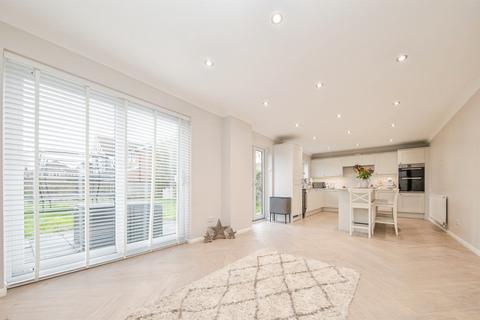 undefined, Newby Drive, Rushmere St. Andrew, Ipswich
