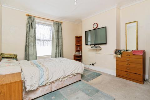 3 bedroom terraced house for sale, Abbey Road, Torquay