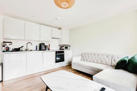 2 bedroom flat for sale, Kennington Road, Kennington, Oxford