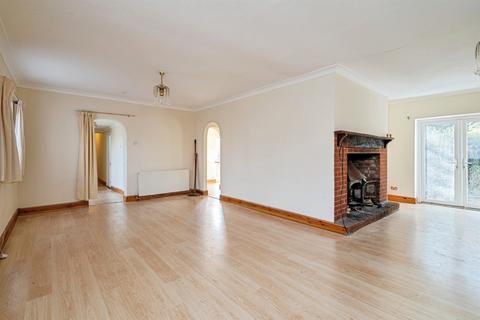 4 bedroom detached bungalow for sale, Homepiece, Market Weston, Diss