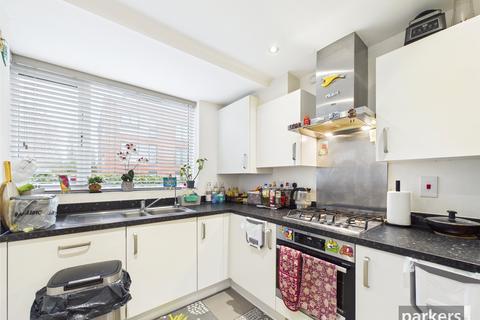 3 bedroom semi-detached house for sale, Presentation Way, Berkshire RG30