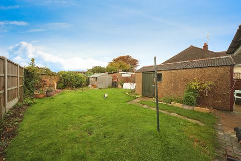 undefined, Poplar Avenue, Luton