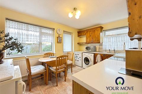 2 bedroom bungalow for sale, Windermere Avenue, Kent CT11