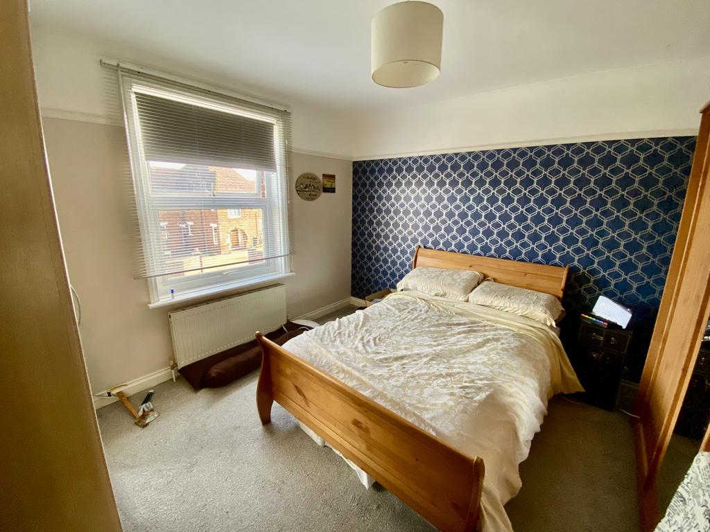 Station rd bed 1