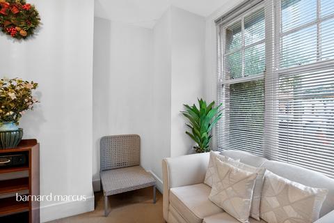 undefined, Moselle Avenue, LONDON