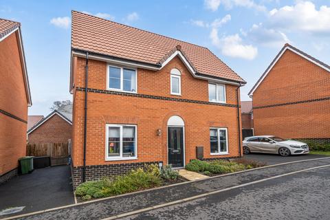 3 bedroom detached house for sale, Waxwing Way, Sprowston, Norwich