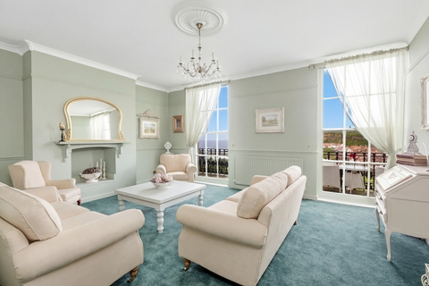2 bedroom apartment for sale, Whitby YO21