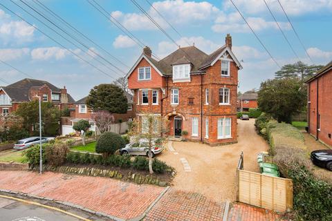 2 bedroom flat for sale, Boyne Park, Tunbridge Wells