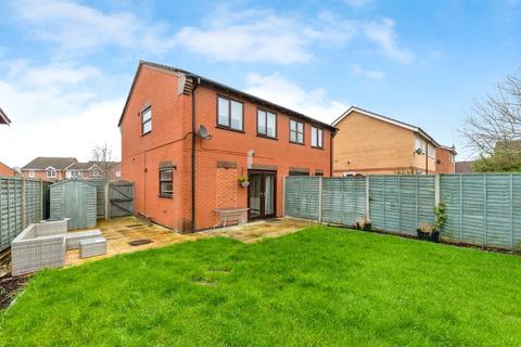 3 bedroom semi-detached house for sale, Sunningdale, Grantham