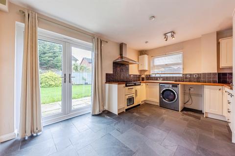 3 bedroom semi-detached house for sale, Sunningdale, Grantham