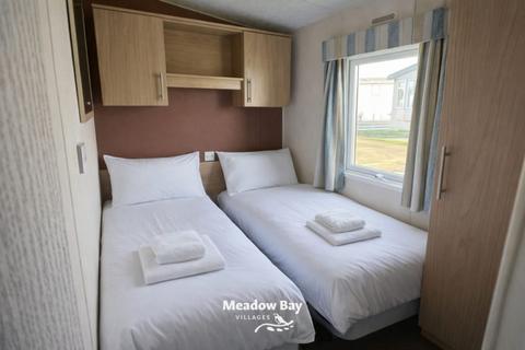 3 bedroom park home for sale, Hayling Island Holiday Park