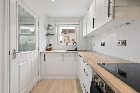 3 bedroom terraced house for sale, Leyland Road, Bathgate